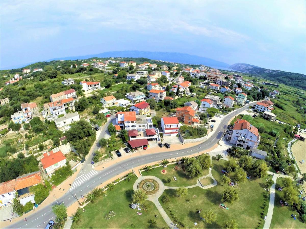 Sandra -Lopar Hotel Exterior photo